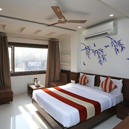 Airport Hotel Daya Capitol New Delhi Luaran gambar