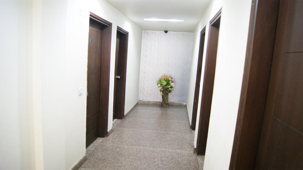 Airport Hotel Daya Capitol New Delhi Luaran gambar