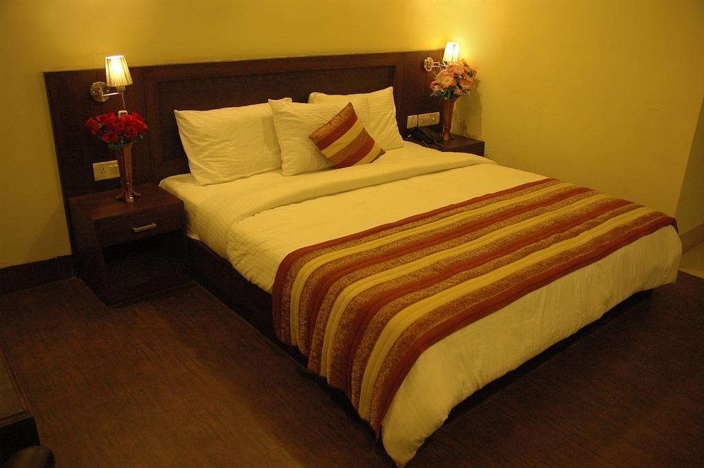 Airport Hotel Daya Capitol New Delhi Luaran gambar