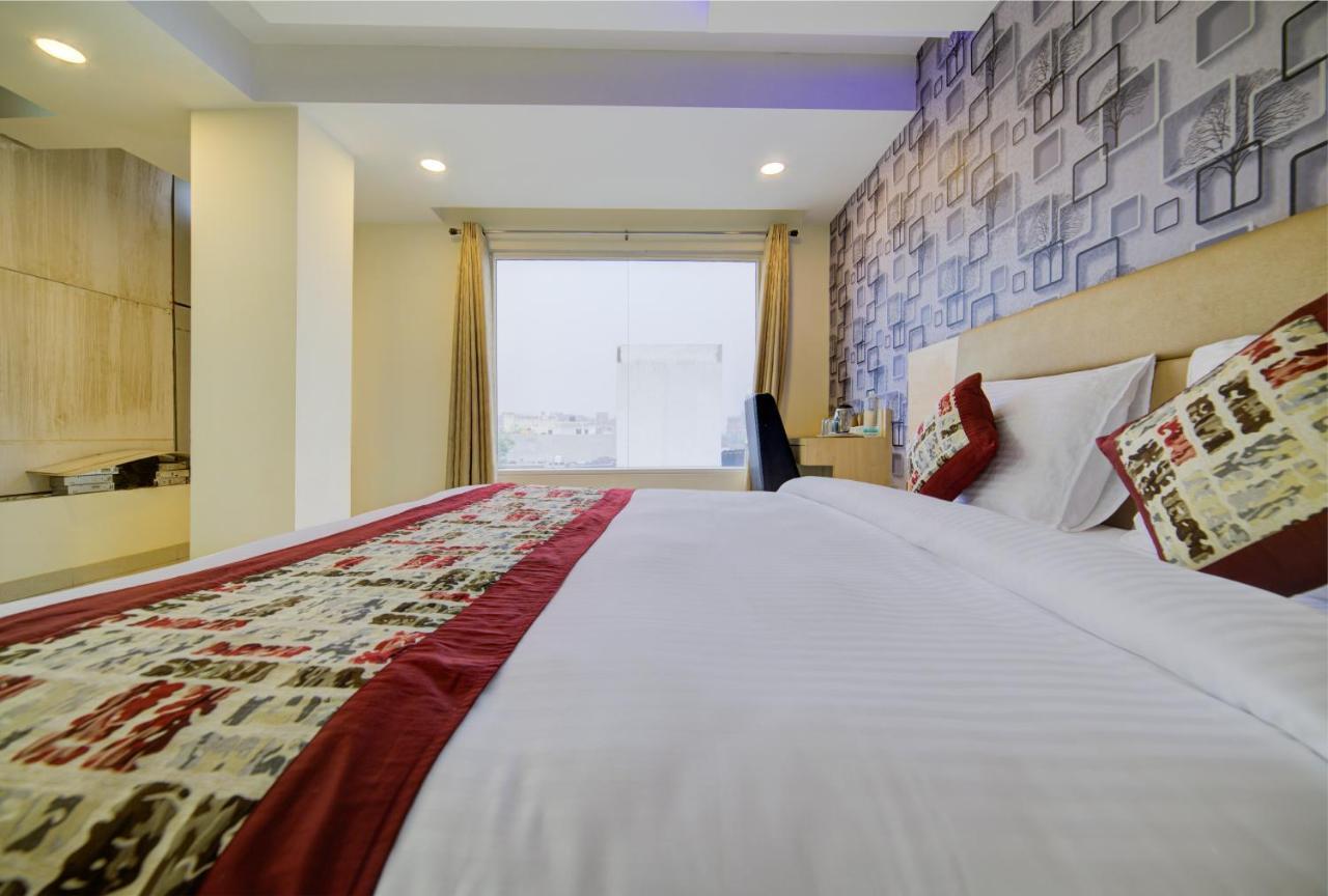 Airport Hotel Daya Capitol New Delhi Luaran gambar