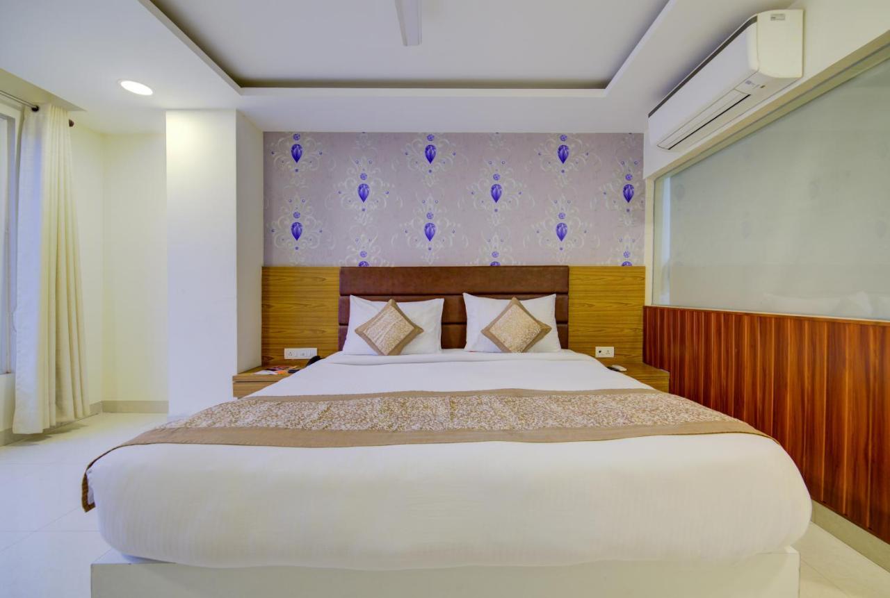 Airport Hotel Daya Capitol New Delhi Luaran gambar