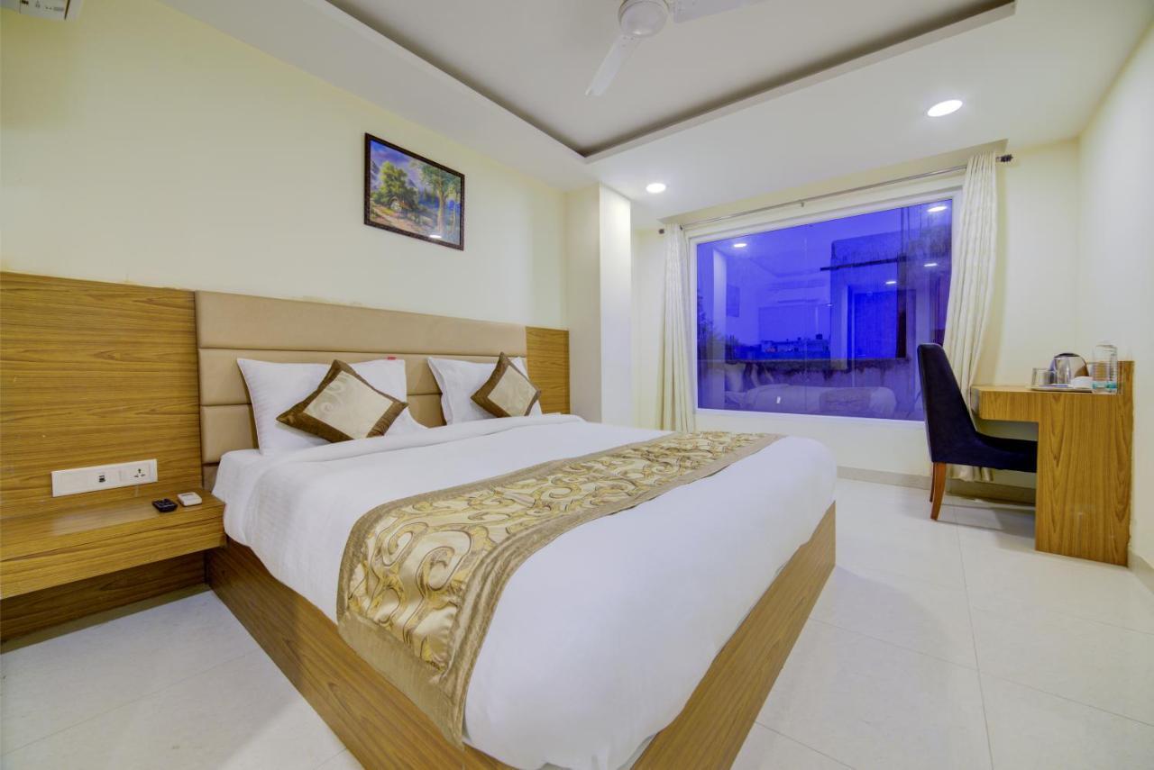 Airport Hotel Daya Capitol New Delhi Luaran gambar